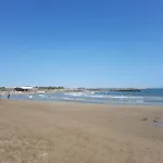 Neuf Et Climatise, 6 Personnes, A 150m De La Vias
