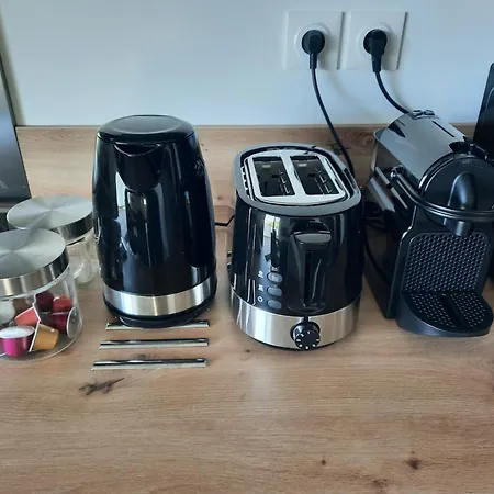 Appartement Neuf Et Climatise, 6 Personnes, A 150m De La