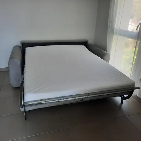 Apartament Neuf Et Climatise, 6 Personnes, A 150m De La *